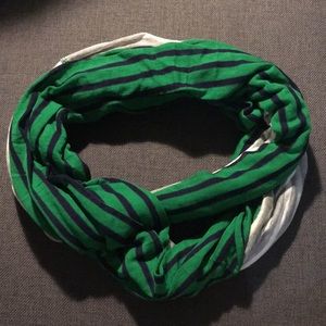 Gap green navy white grey infinity striped scarf